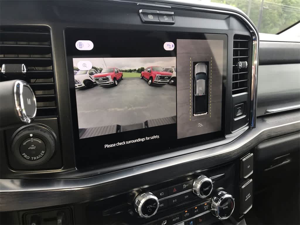 2025 Ford F-250 Lariat photo 15