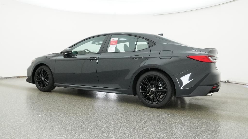 2025 Toyota Camry SE photo 11