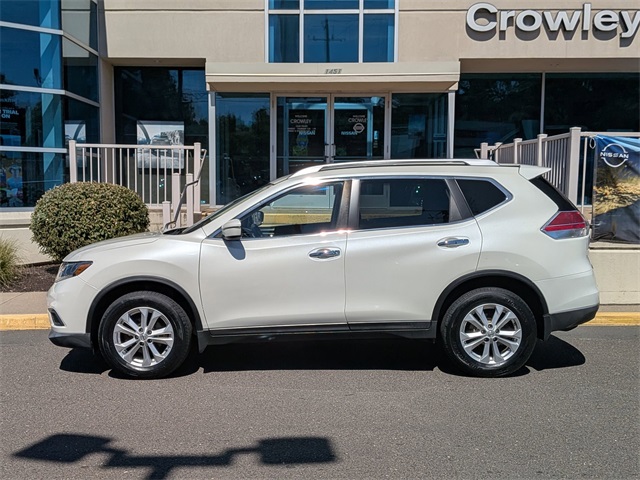 2016 Nissan Rogue SV photo 6