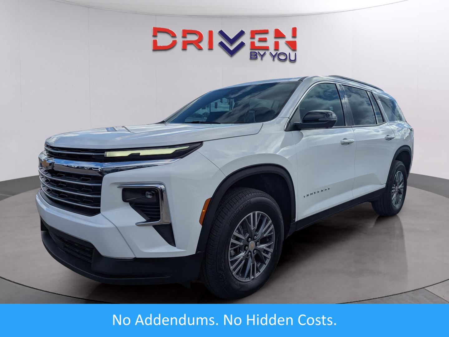 2026 Chevrolet Traverse LT's photo