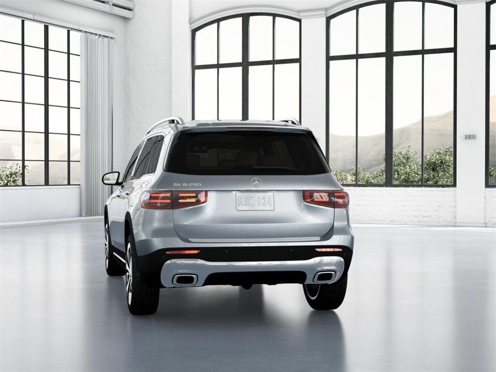2025 Mercedes Benz GLB 250 photo 24