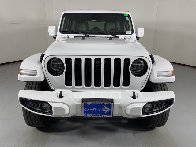 2022 Jeep Wrangler Unlimited Sahara High Altitude photo 3