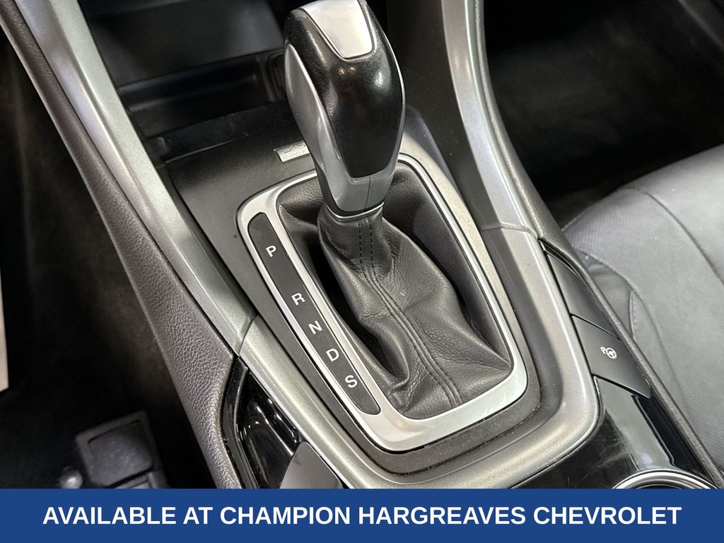 2014 Ford Fusion Titanium photo 16