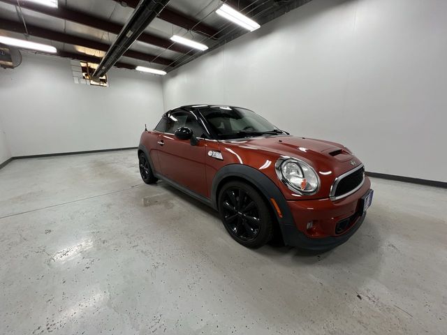 2012 Mini Cooper Coupe S photo 2