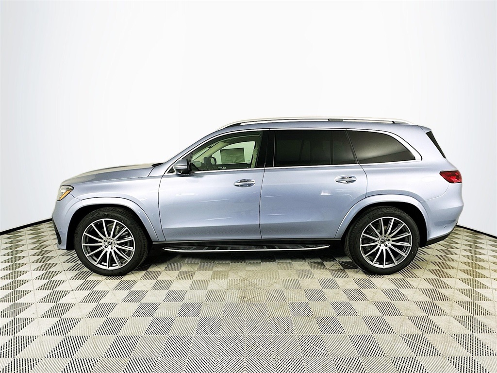 2026 Mercedes Benz GLA 580 4MATIC photo 4