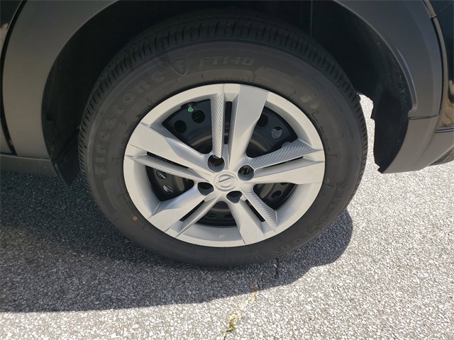 2025 Nissan Kicks Play S photo 20