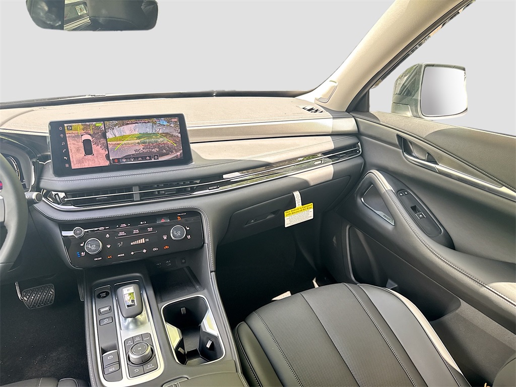 2026 Infiniti QX60 Luxe photo 22
