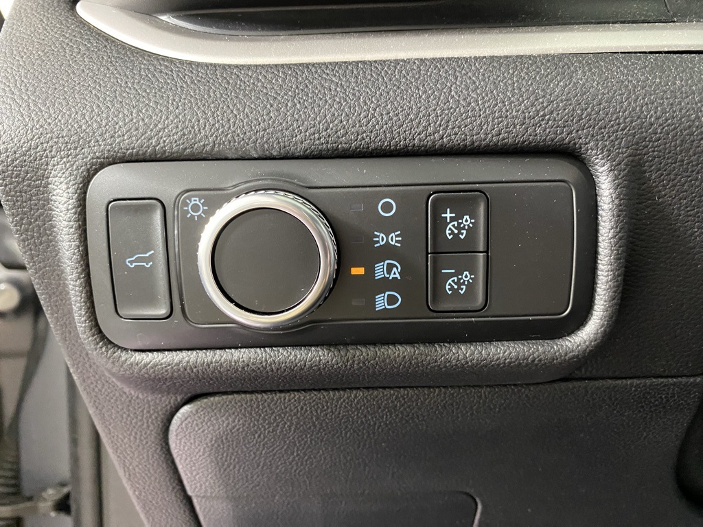 2022 Ford Explorer XLT photo 15