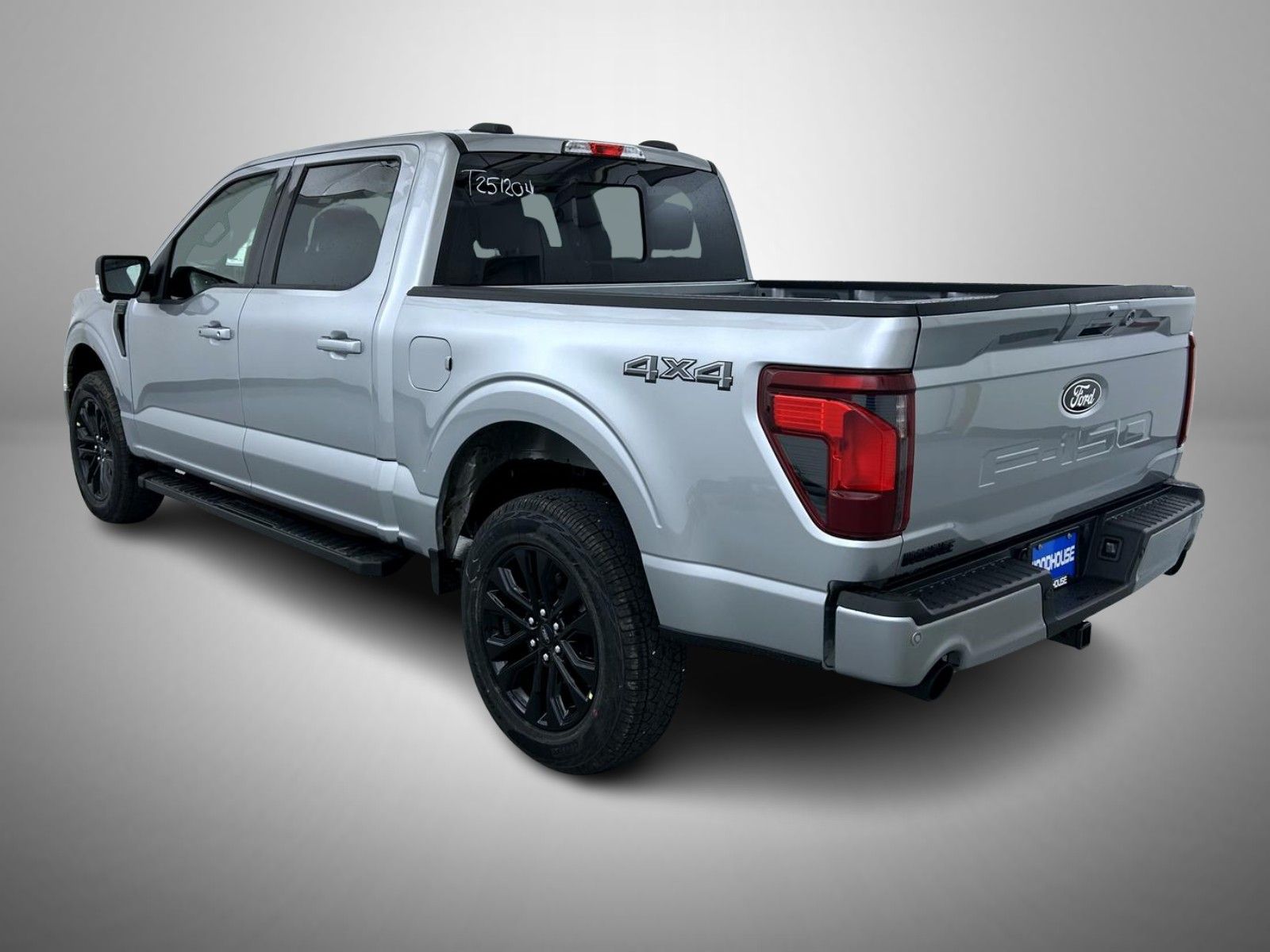 2025 Ford F-150 XLT photo 7
