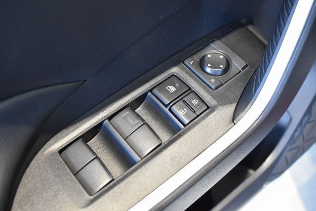 2025 Toyota RAV4 LE photo 15