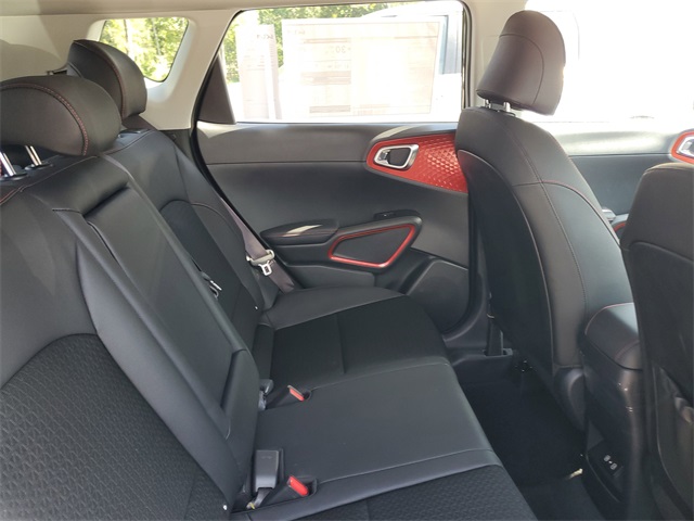 2025 Kia Soul GT-Line photo 29