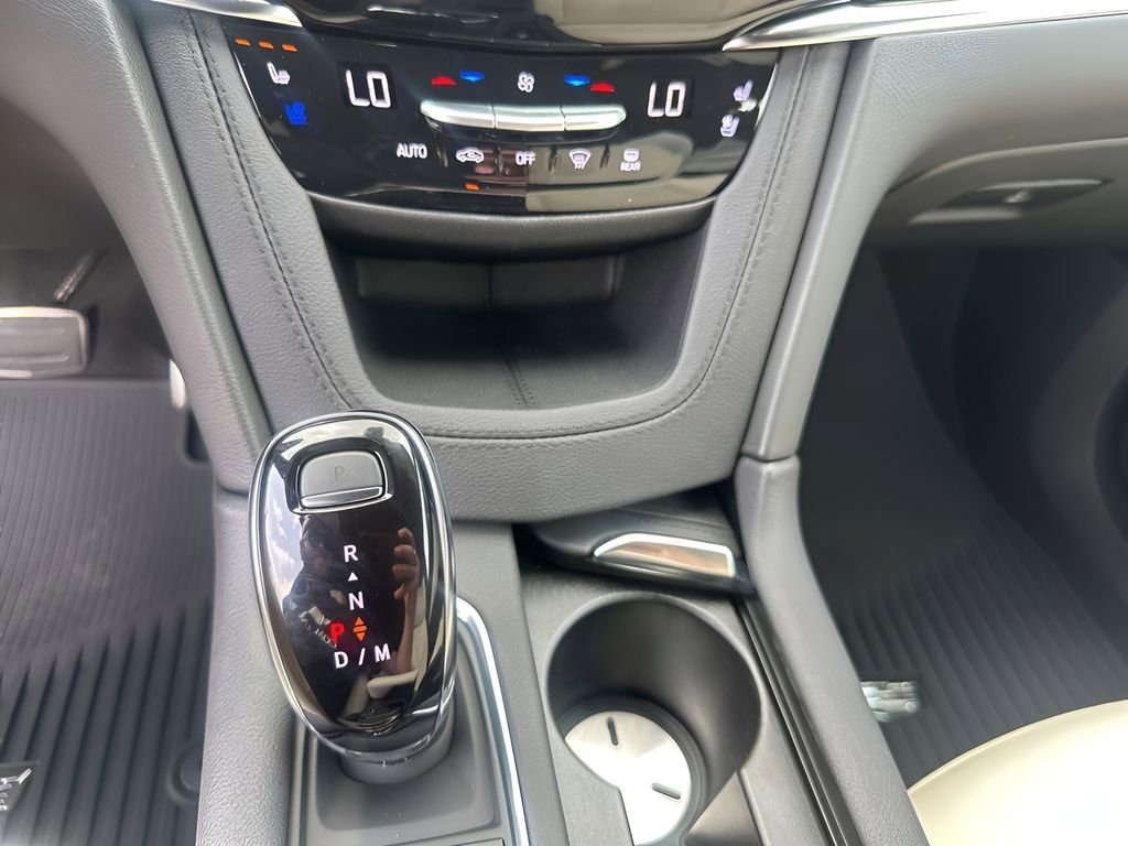 2025 Cadillac XT6 Sport photo 33