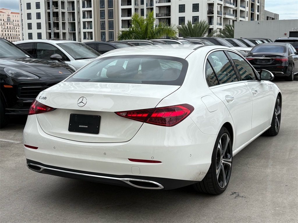 2023 Mercedes Benz C 300 photo 4