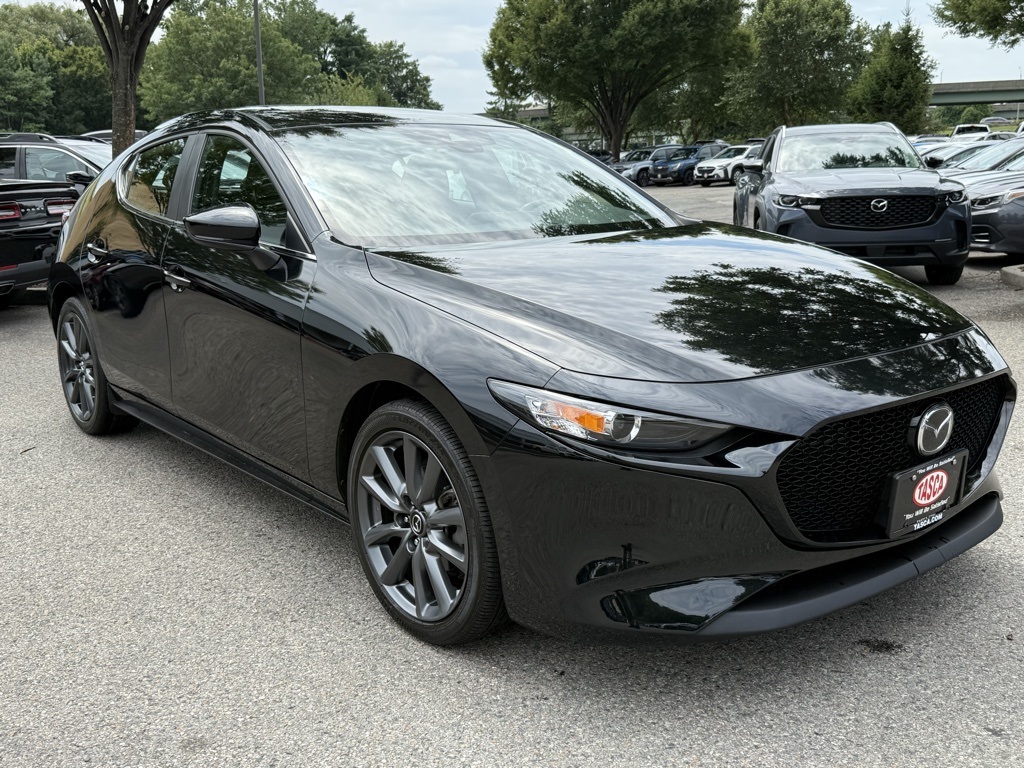 2022 Mazda Mazda3 Preferred photo 4