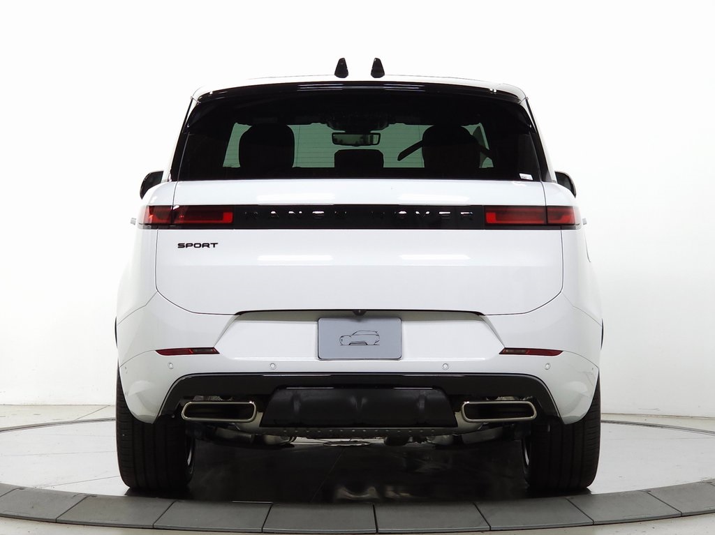 2025 Land Rover Range Rover Sport SE photo 4