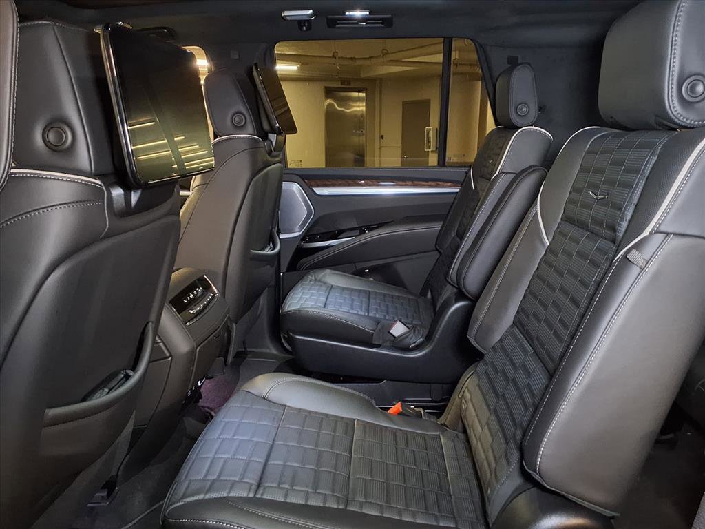 2025 Cadillac Escalade Sport Platinum photo 13