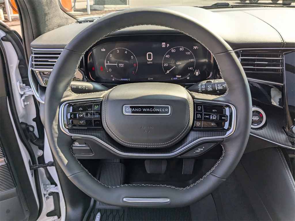 2024 Jeep Grand Wagoneer II photo 11