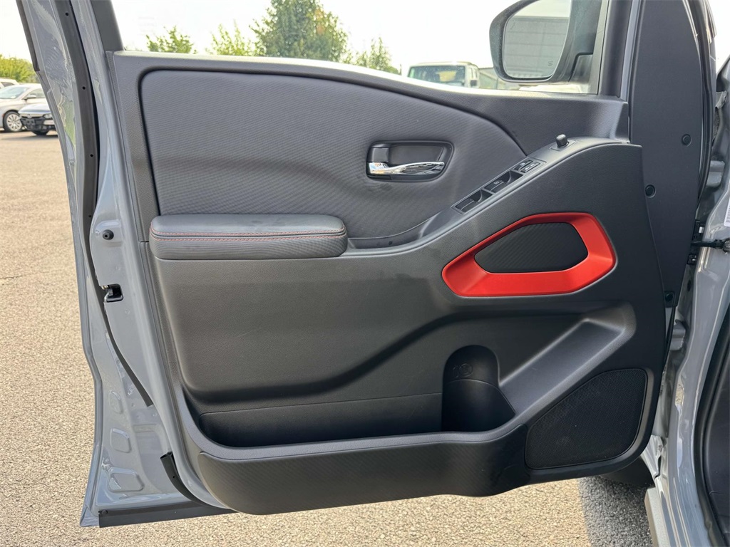 2023 Nissan Frontier PRO-4X photo 26