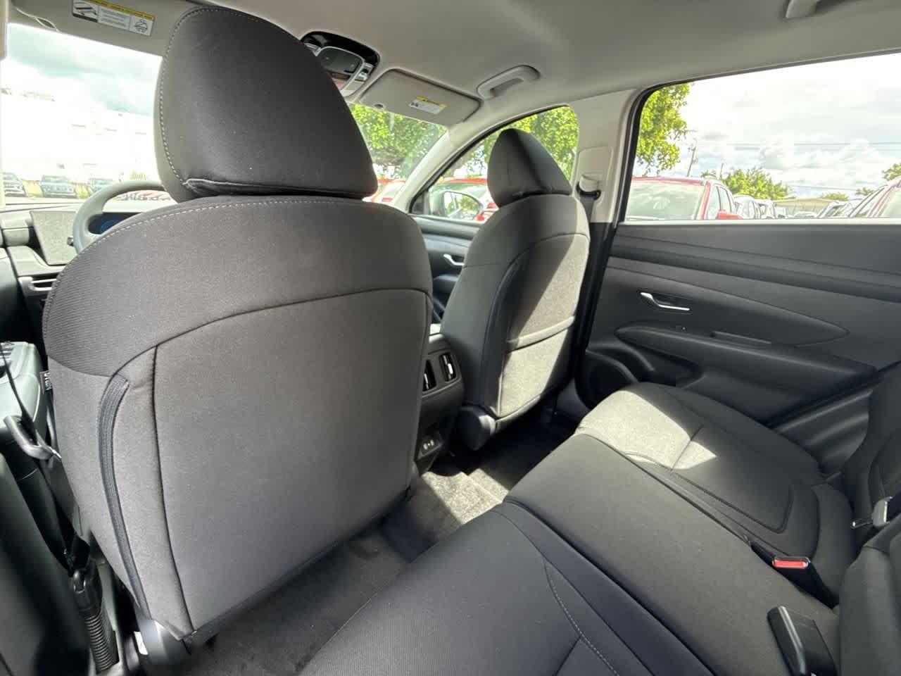 2026 Hyundai Tucson SEL photo 21