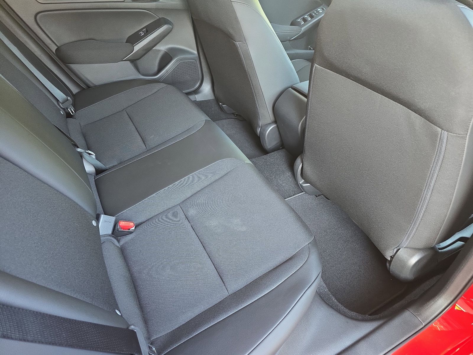 2025 Honda Civic Hatchback Sport photo 11