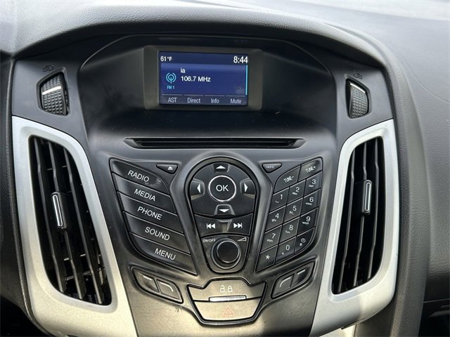 2014 Ford Focus SE photo 8