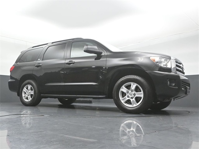 2012 Toyota Sequoia SR5 photo 29