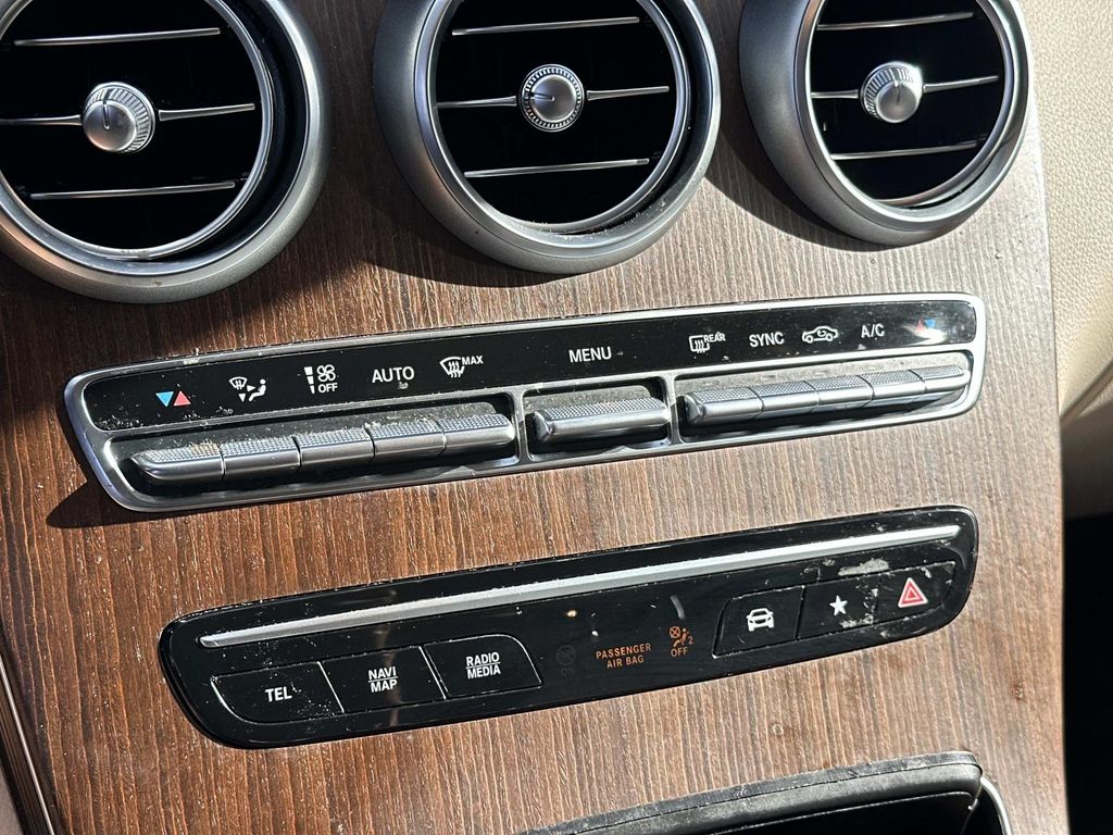 2022 Mercedes Benz GLC 300 4MATIC photo 39