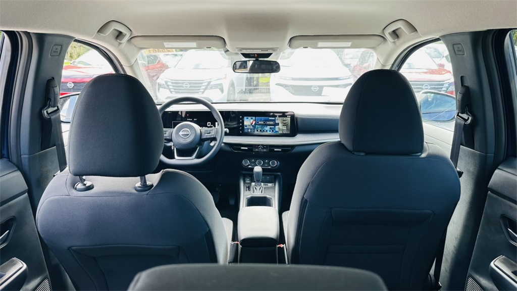 2026 Nissan Kicks SV photo 27