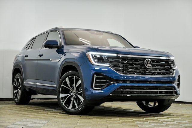 2026 Volkswagen Atlas Cross Sport SEL Premium R-LINE's photo
