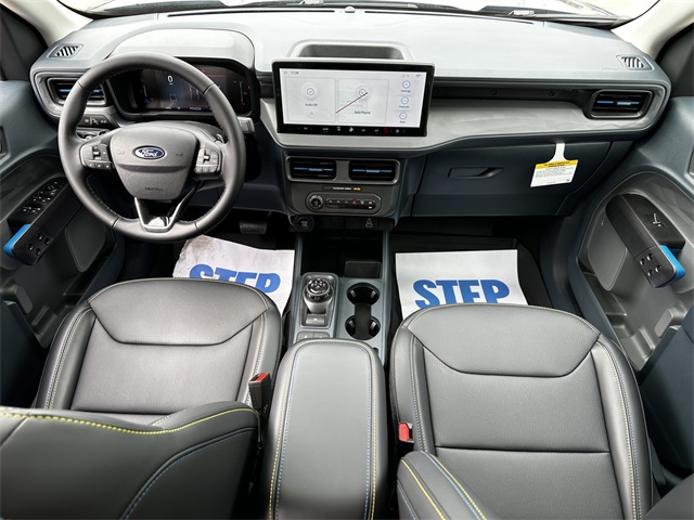 2025 Ford Maverick photo 12