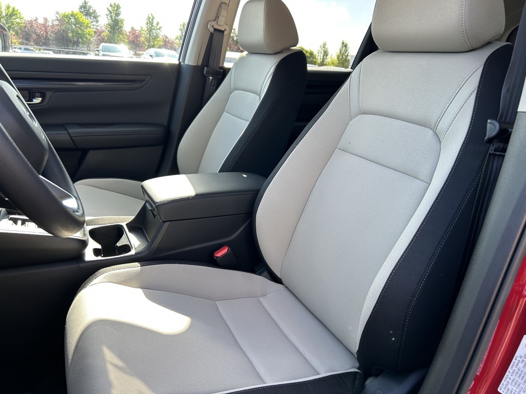 2026 Honda CR-V LX photo 18