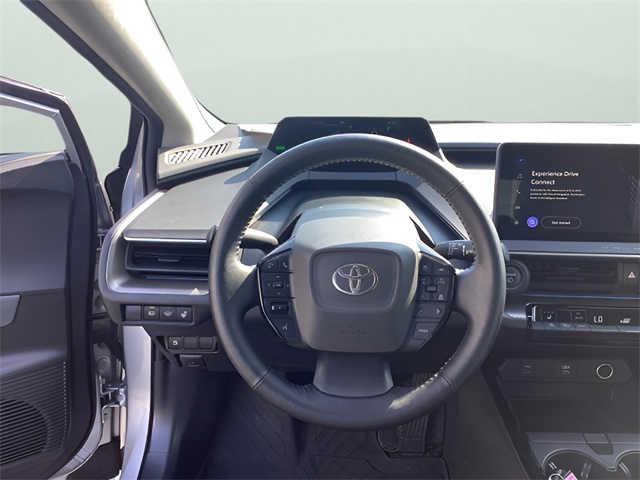 2023 Toyota Prius XLE photo 18