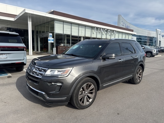 2018 Ford Explorer Limited's photo