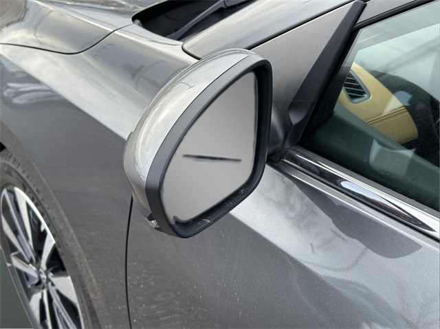 2025 Nissan Sentra SV photo 28