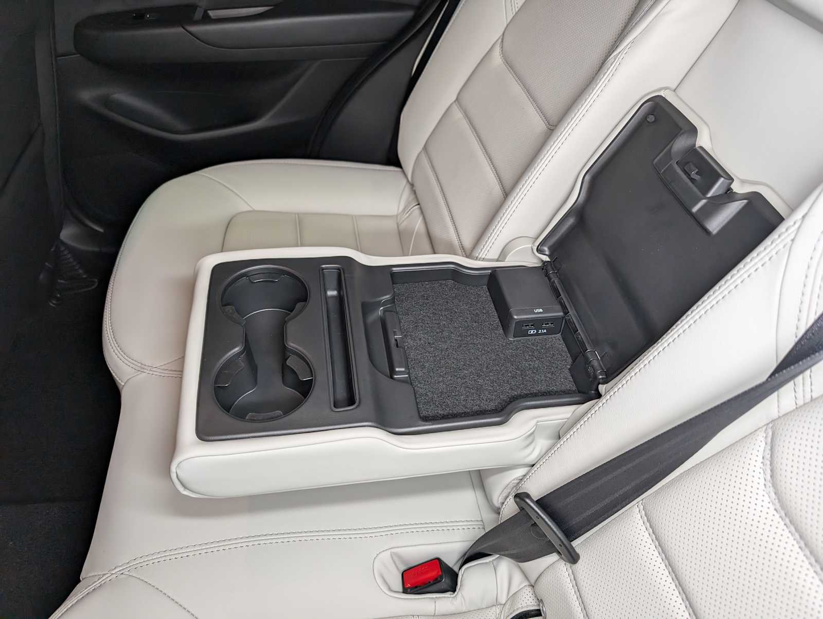 2025 Mazda CX-5 2.5 S Preferred photo 19