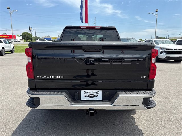 2025 Chevrolet Silverado 1500 LT photo 4