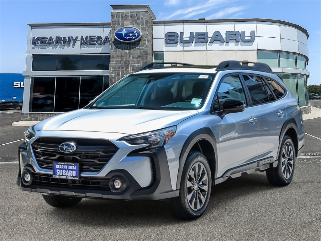 2025 Subaru Outback Onyx Edition photo 2