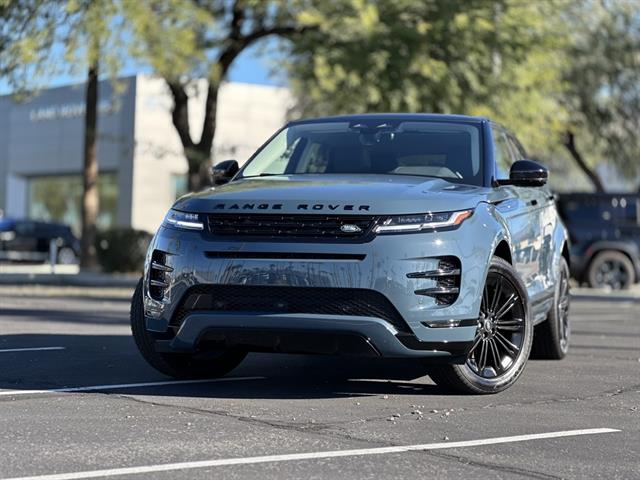 2025 Land Rover Range Rover Evoque Dynamic SE's photo