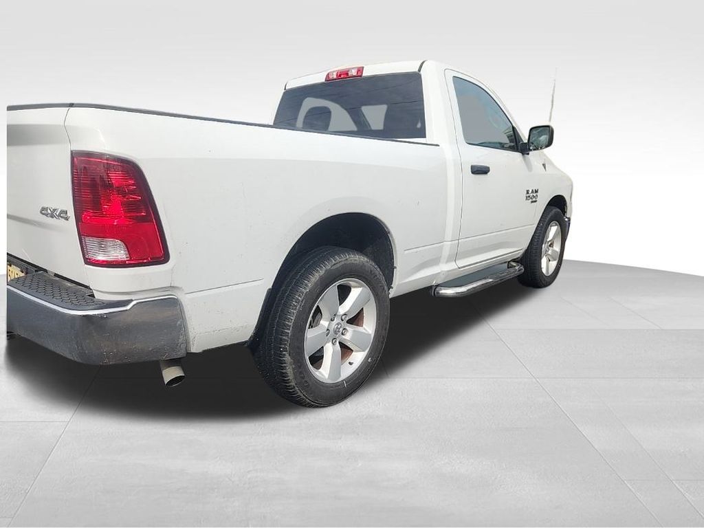2021 Ram 1500 Classic Tradesman photo 4