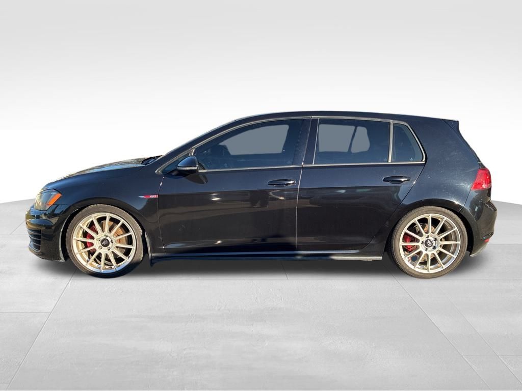 2017 Volkswagen Golf GTI S photo 2