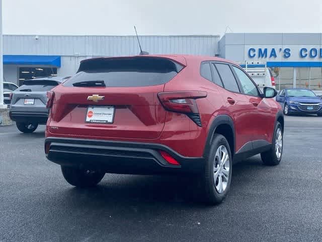 2026 Chevrolet Trax LS photo 2