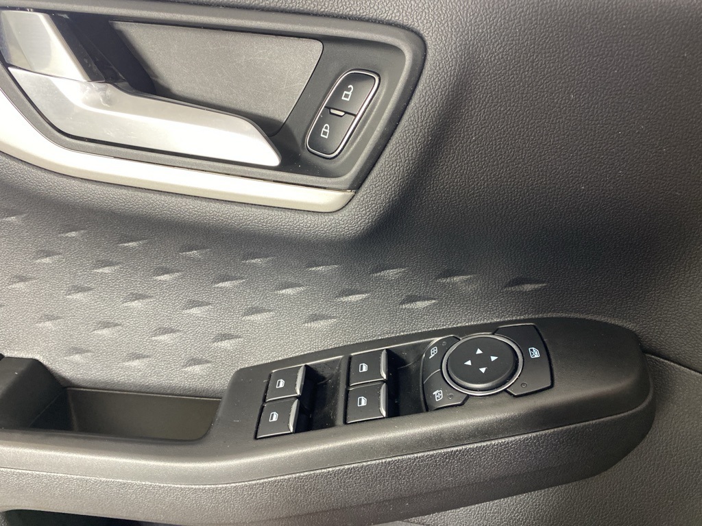 2020 Ford Escape SE photo 14