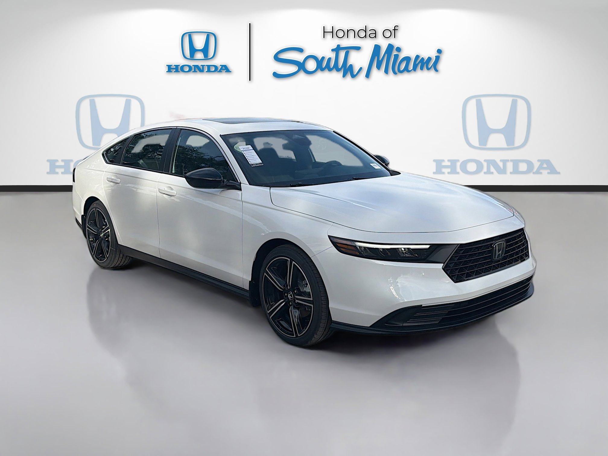 2025 Honda Accord Hybrid Sport's photo