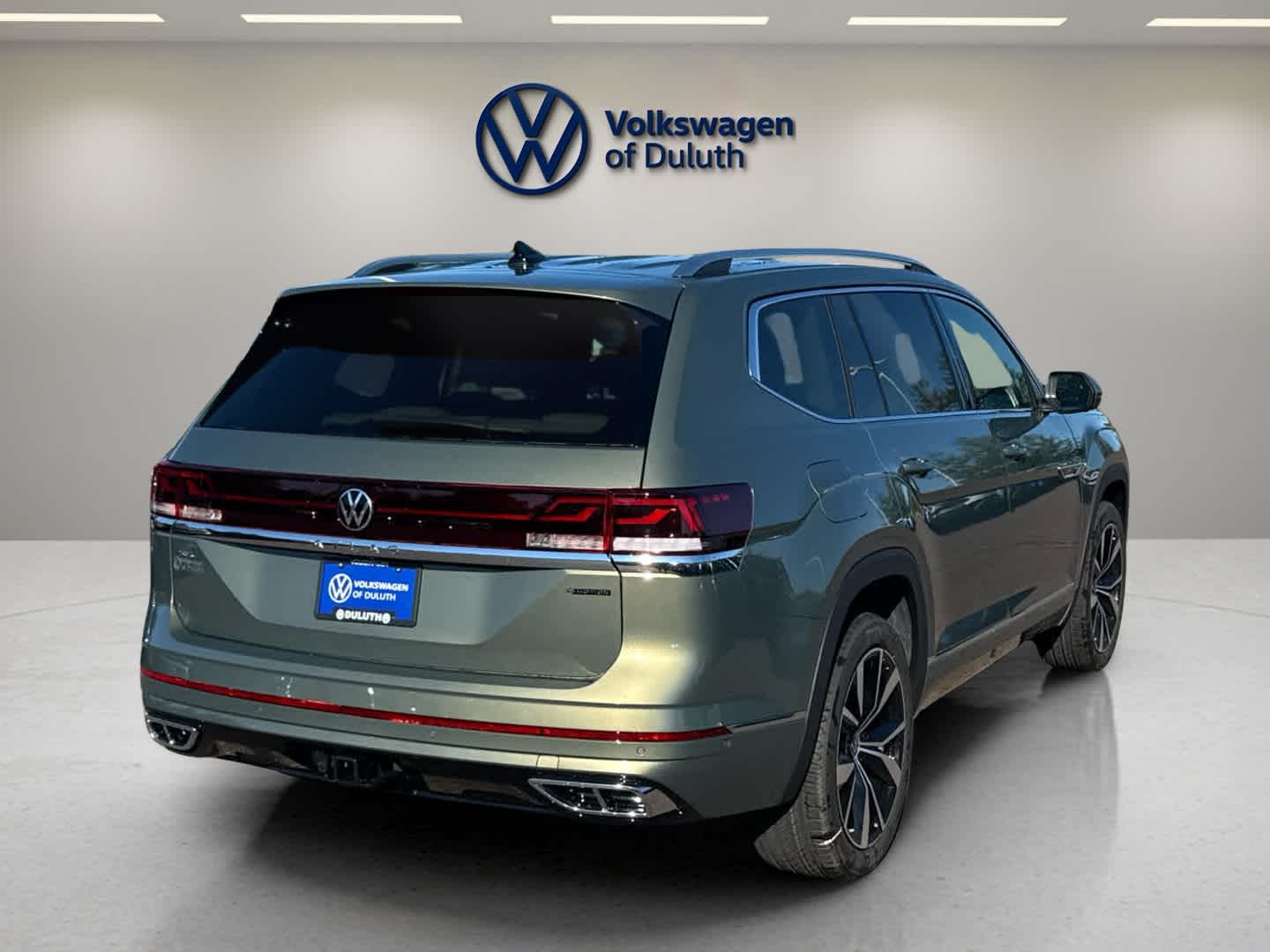 2026 Volkswagen Atlas SEL Premium R-Line photo 4