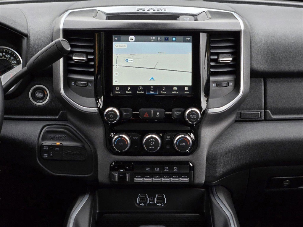 2024 Ram 2500 Big Horn photo 18