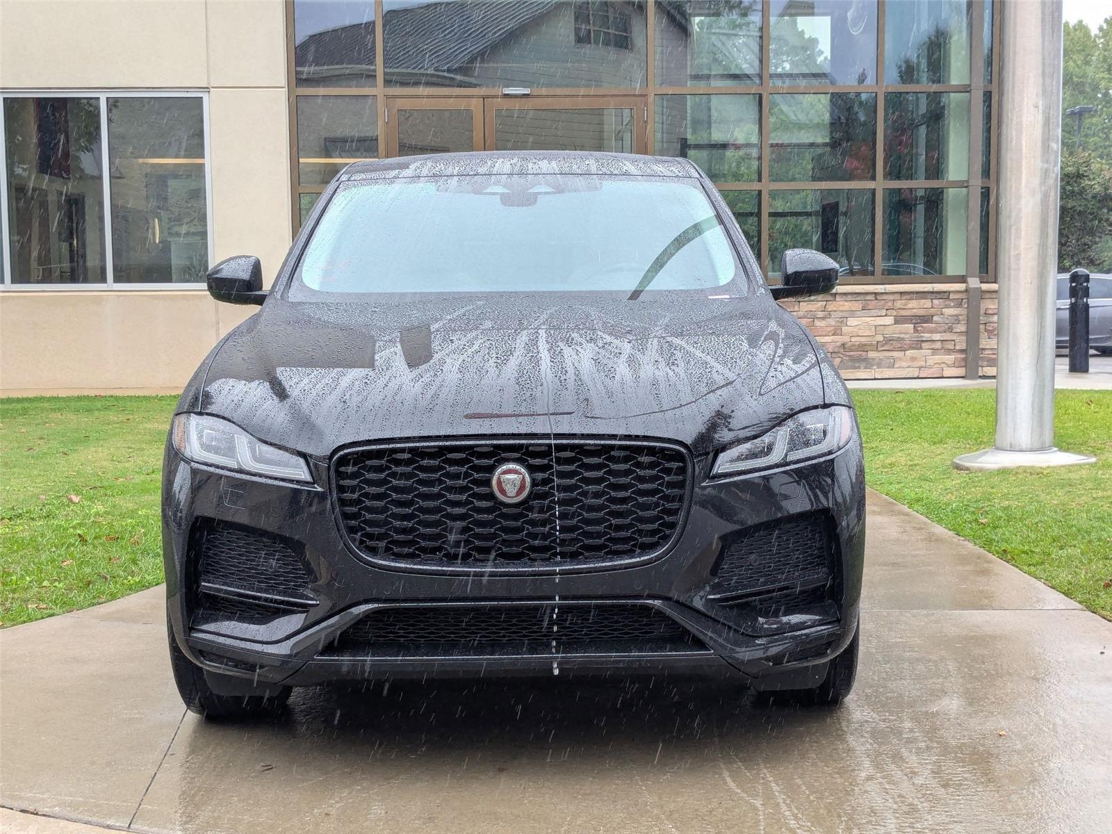 2023 Jaguar F-PACE P250 S photo 2