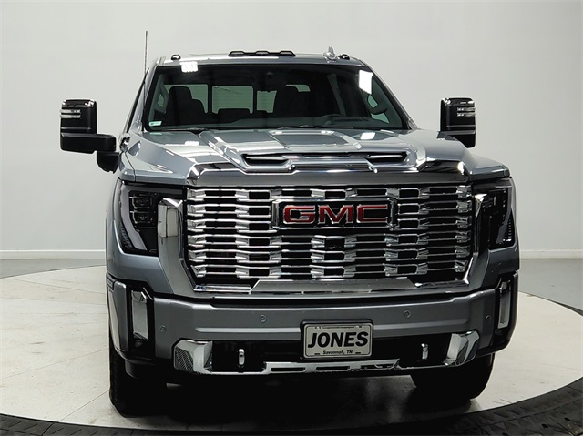2024 Gmc Sierra 2500 HD Denali photo 2