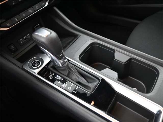 2025 Nissan Sentra SV photo 25