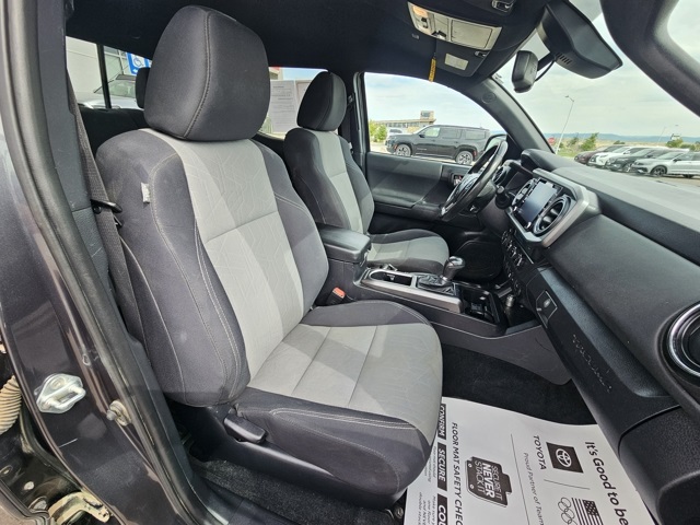 2021 Toyota Tacoma TRD Sport photo 18