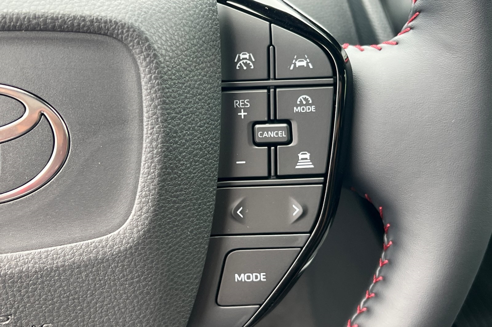2026 Toyota Prius Prime photo 27